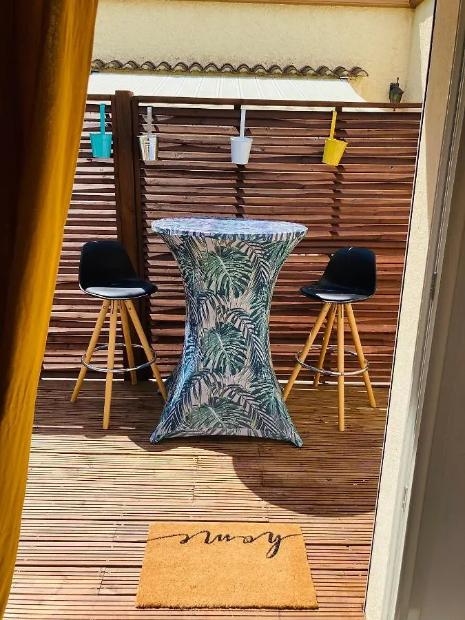 Le Garden Cocoon Apartment Istres France