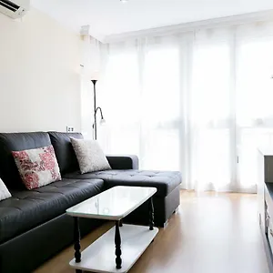 https://apartamento-malaga-huelin.es-andalucia.com