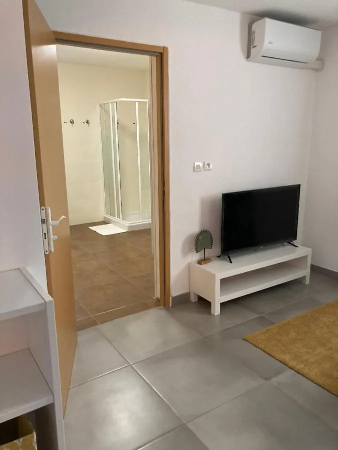 Le Garden Cocoon Apartment Istres 0*,  France